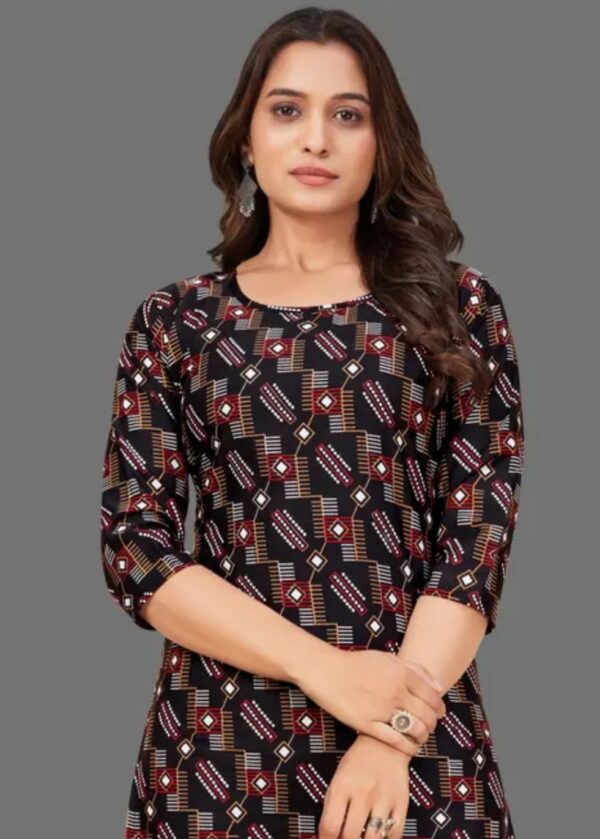 Women Fabric Printed Straight Kurti
